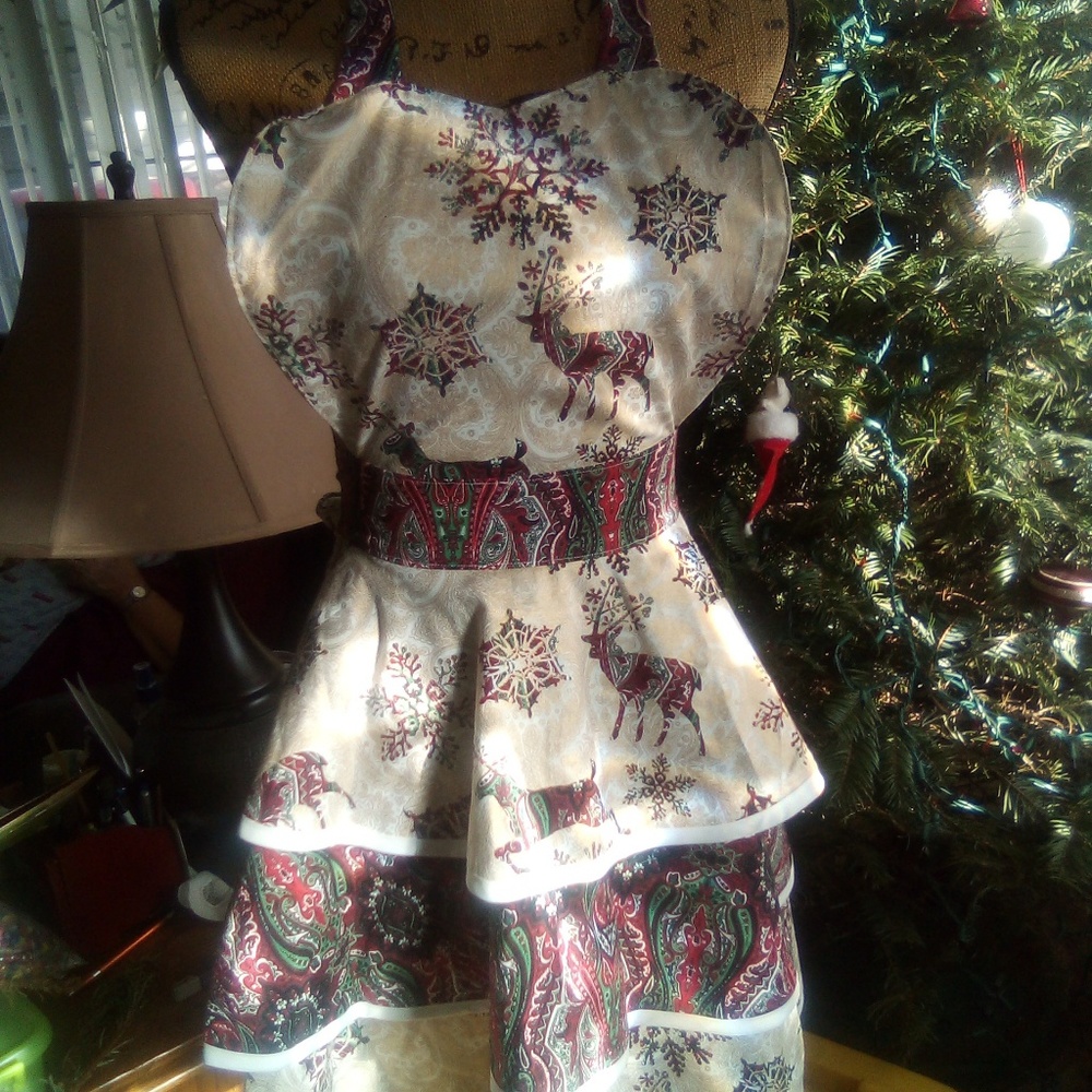Beautiful aprons just in time for Christmas